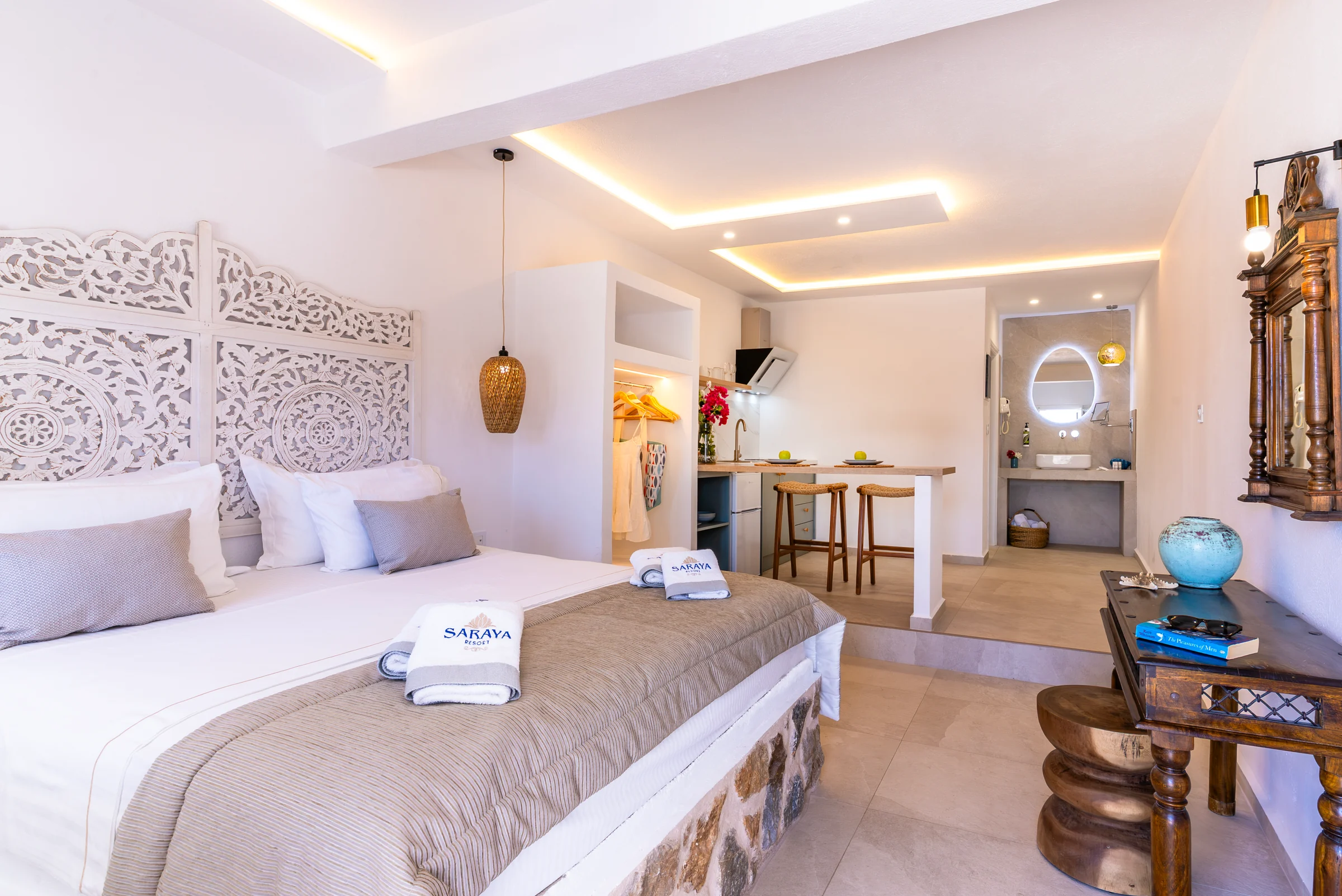 Double Superior: Double bedroom and kitchenette