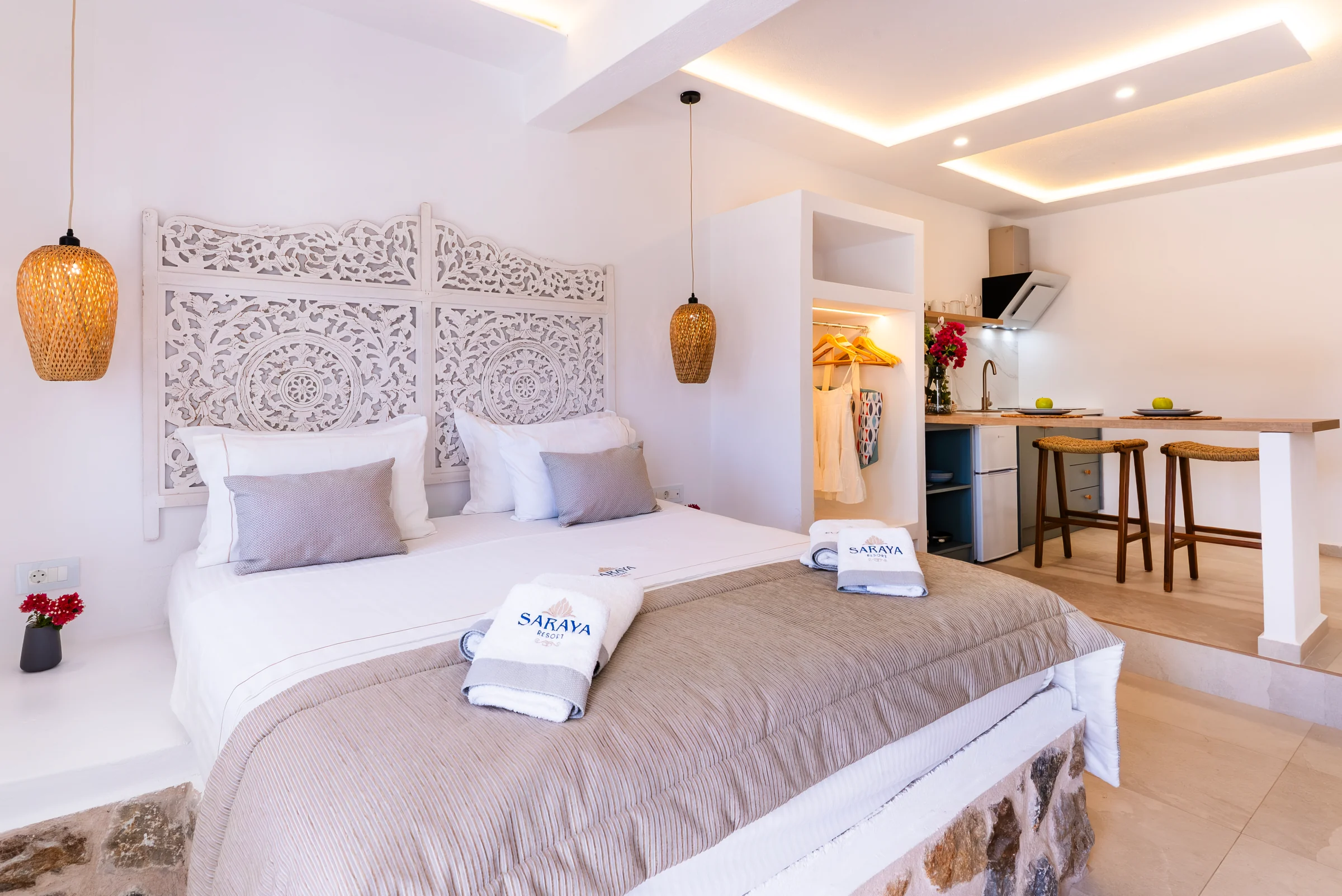 Double Superior: Double bedroom with stone details